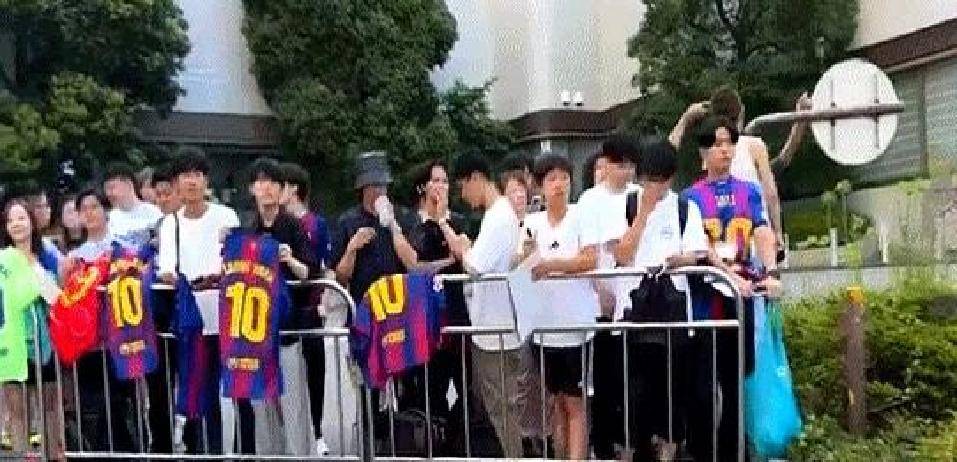 现代五项比赛风波不断，选手拼尽全力的简单介绍