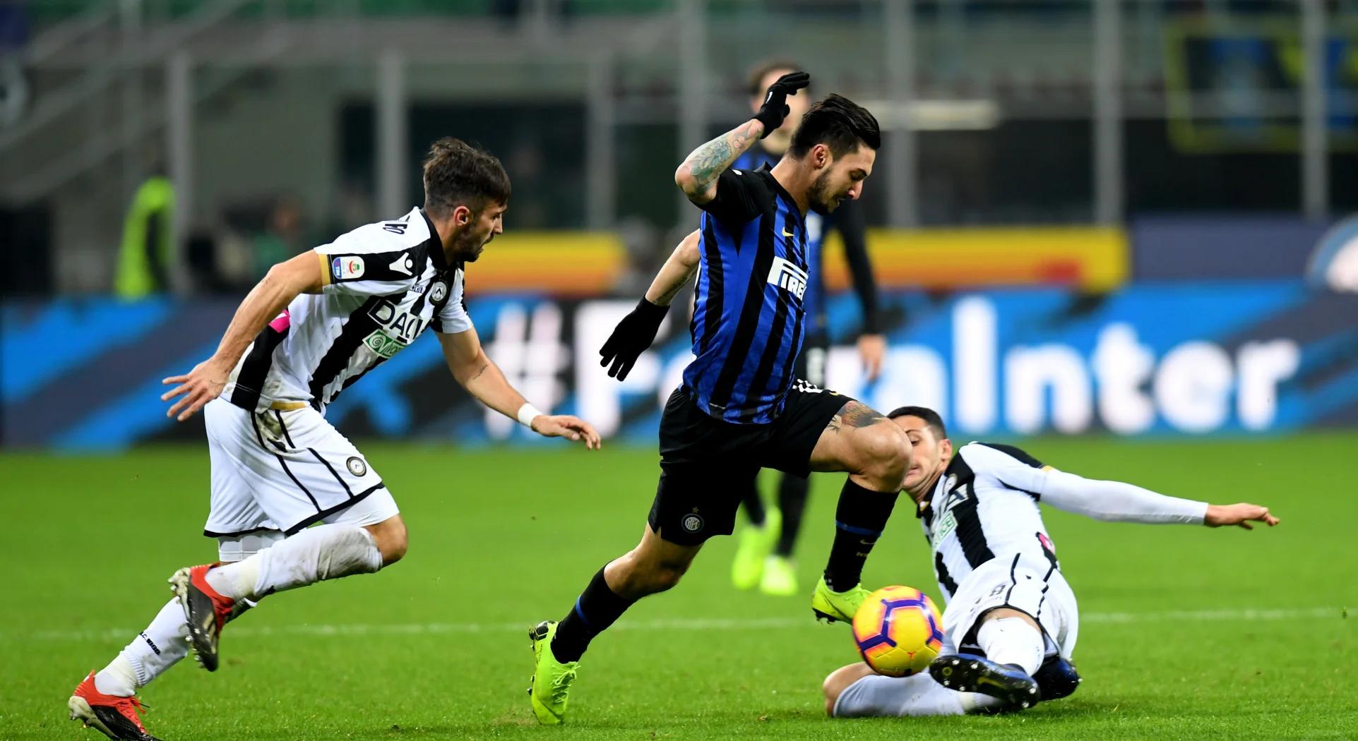 乌迪内斯球队实现客场逆转,取得胜利 乌迪内斯球队实现客场逆转,取得胜利