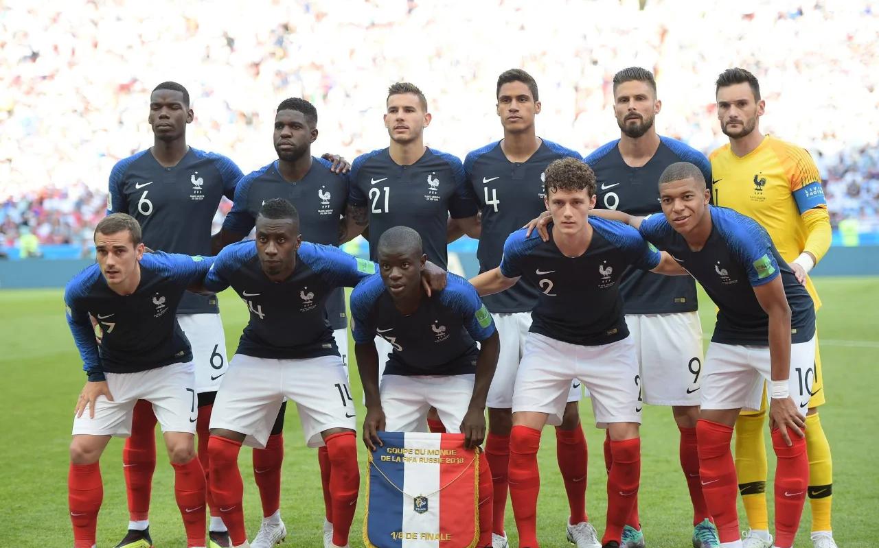 多国队伍大秀绝技，角逐全场荣耀