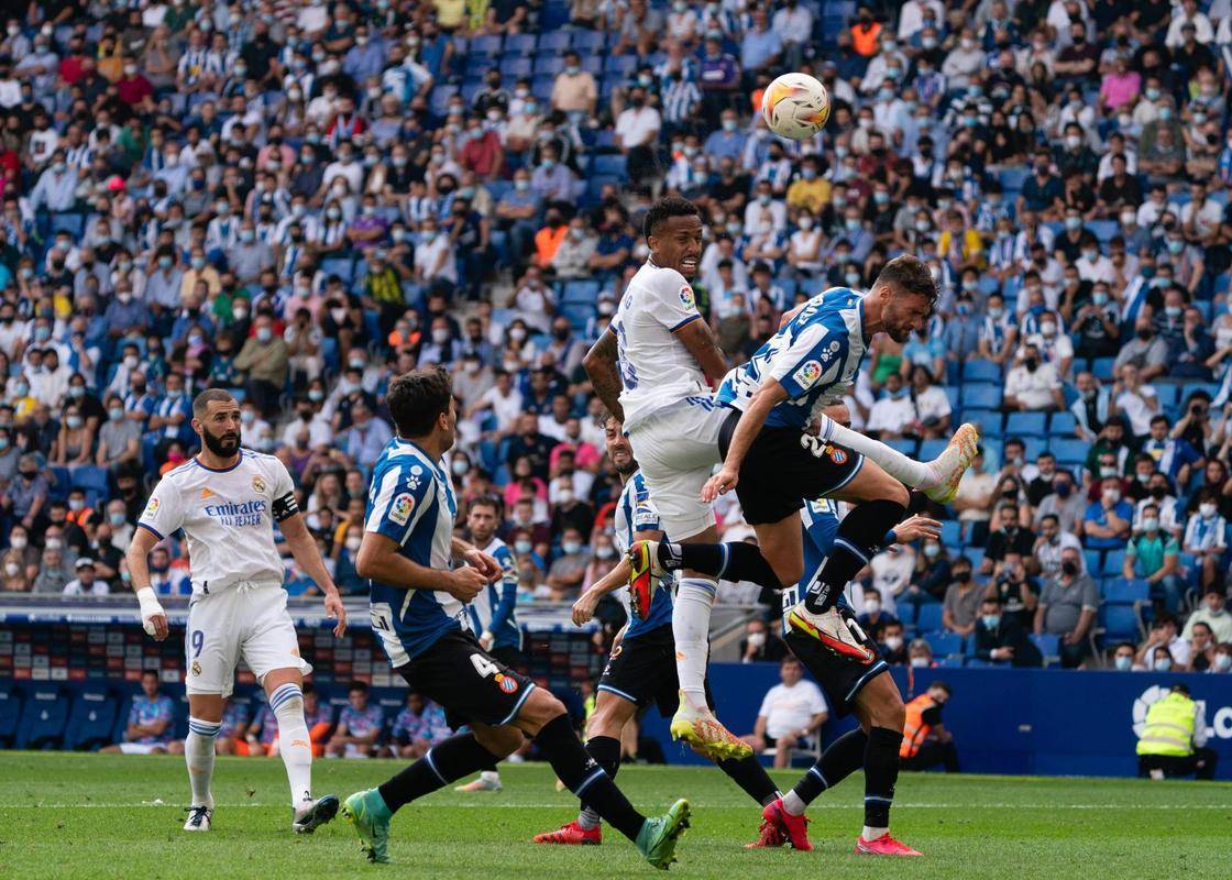 九游体育在线-里尔连败引发危机：法甲争冠阵痛的简单介绍