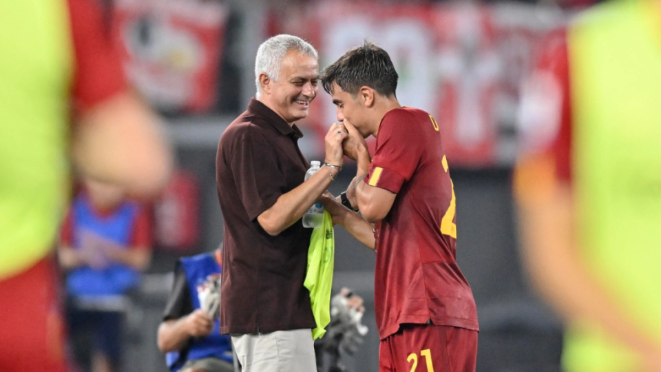 包含罗马主场不敌对手，遭遇滑铁卢的词条