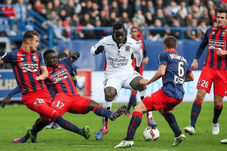 神户胜利船引进巴西中场，球队实力再提升的简单介绍