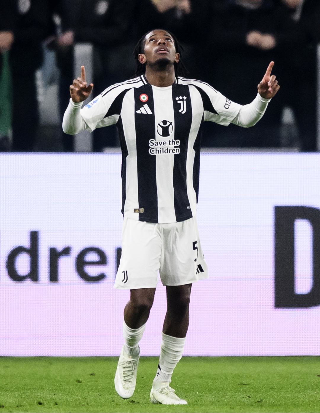 九游体育官方登录入口-尤文图斯喜迎好消息！新援加盟助力球队壮大