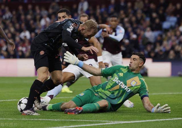 包含阿斯顿维拉险胜伯恩茅斯,实现连胜的词条 包含阿斯顿维拉险胜伯恩茅斯,实现连胜的词条