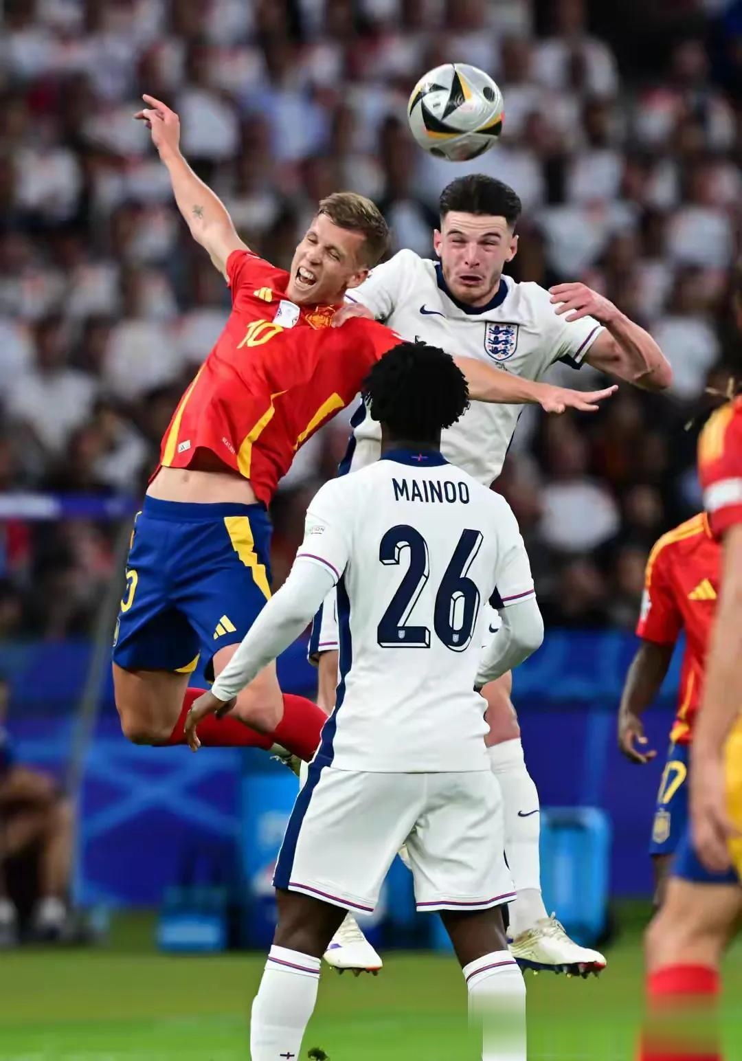 关于西班牙摧毁足球界英格兰再次拜拜的信息