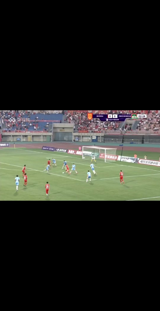 河南建业客场不敌对手遗憾失利