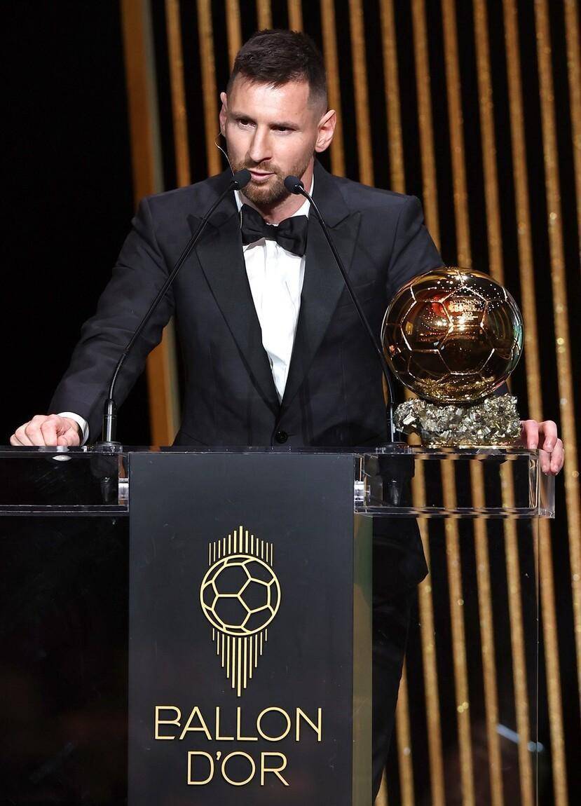 关于阿根廷球星梅西荣获金球奖,成为焦点人物的信息 关于阿根廷球星梅西荣获金球奖,成为焦点人物的信息