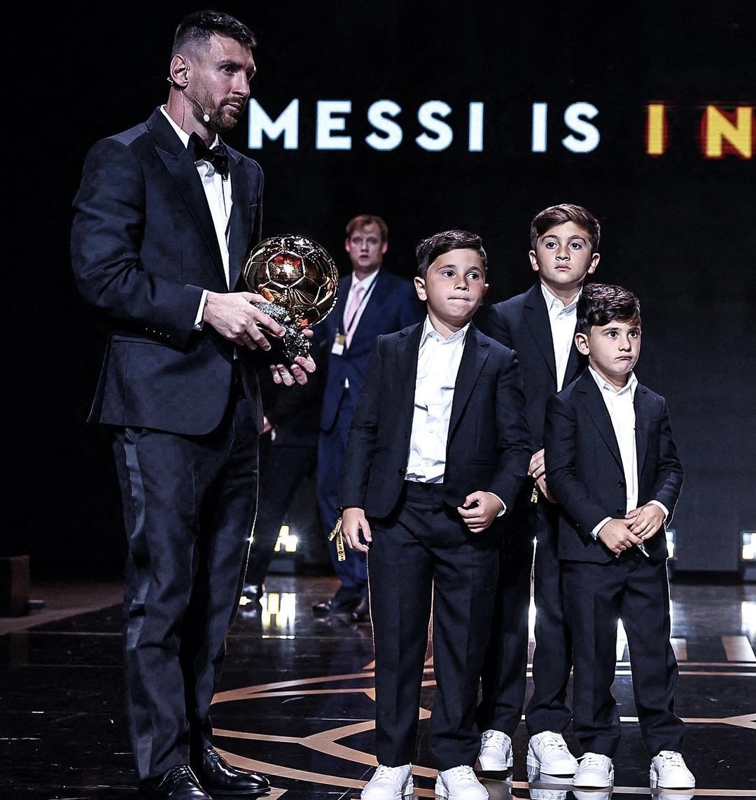 关于阿根廷球星梅西荣获金球奖,成为焦点人物的信息 关于阿根廷球星梅西荣获金球奖,成为焦点人物的信息